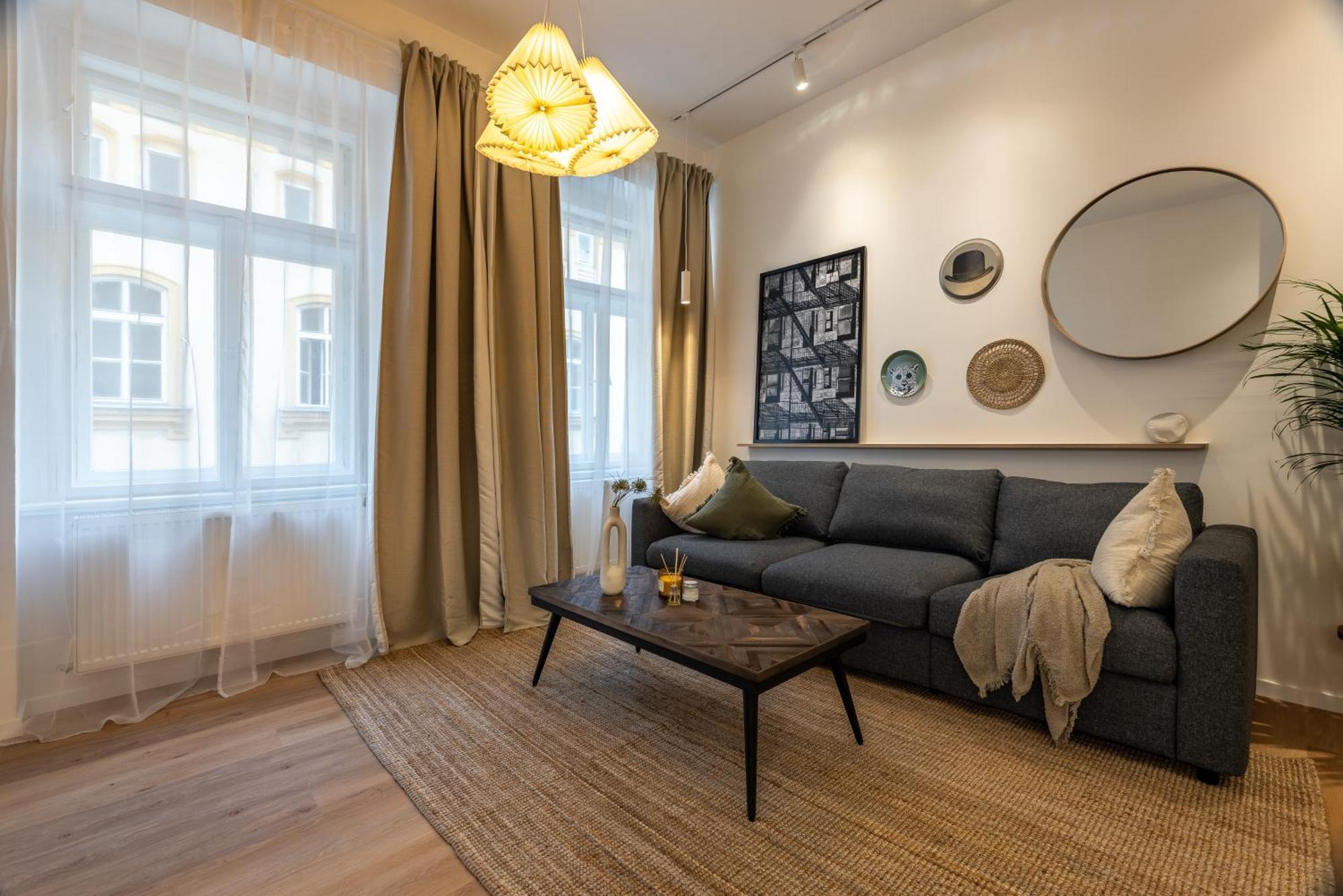 Apartament Boho Renovated Close To National Theather Praga