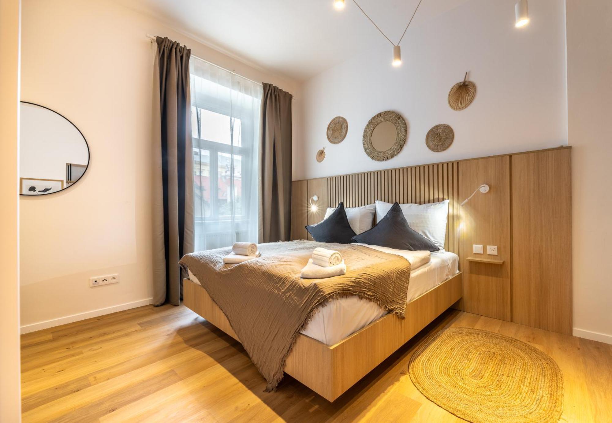 Apartament Boho Renovated Close To National Theather Praga